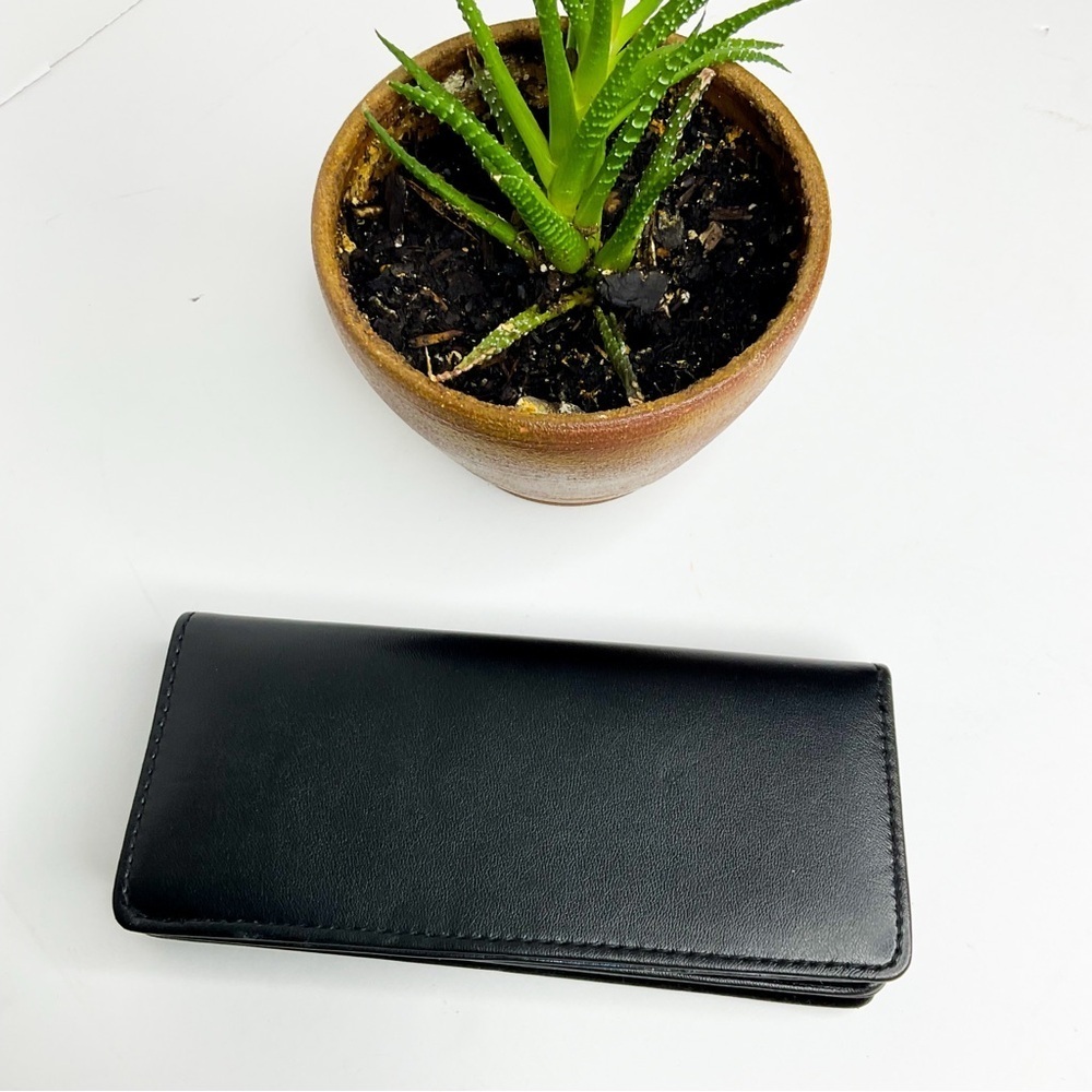 DOLCE & GABBANA Black Leather Eyeglass Case | Designer Accessory - Picture 3 of 4